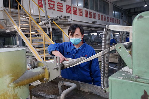 上海石化成功研發(fā)熔噴布專用料,可每天多生產(chǎn)口罩600萬片